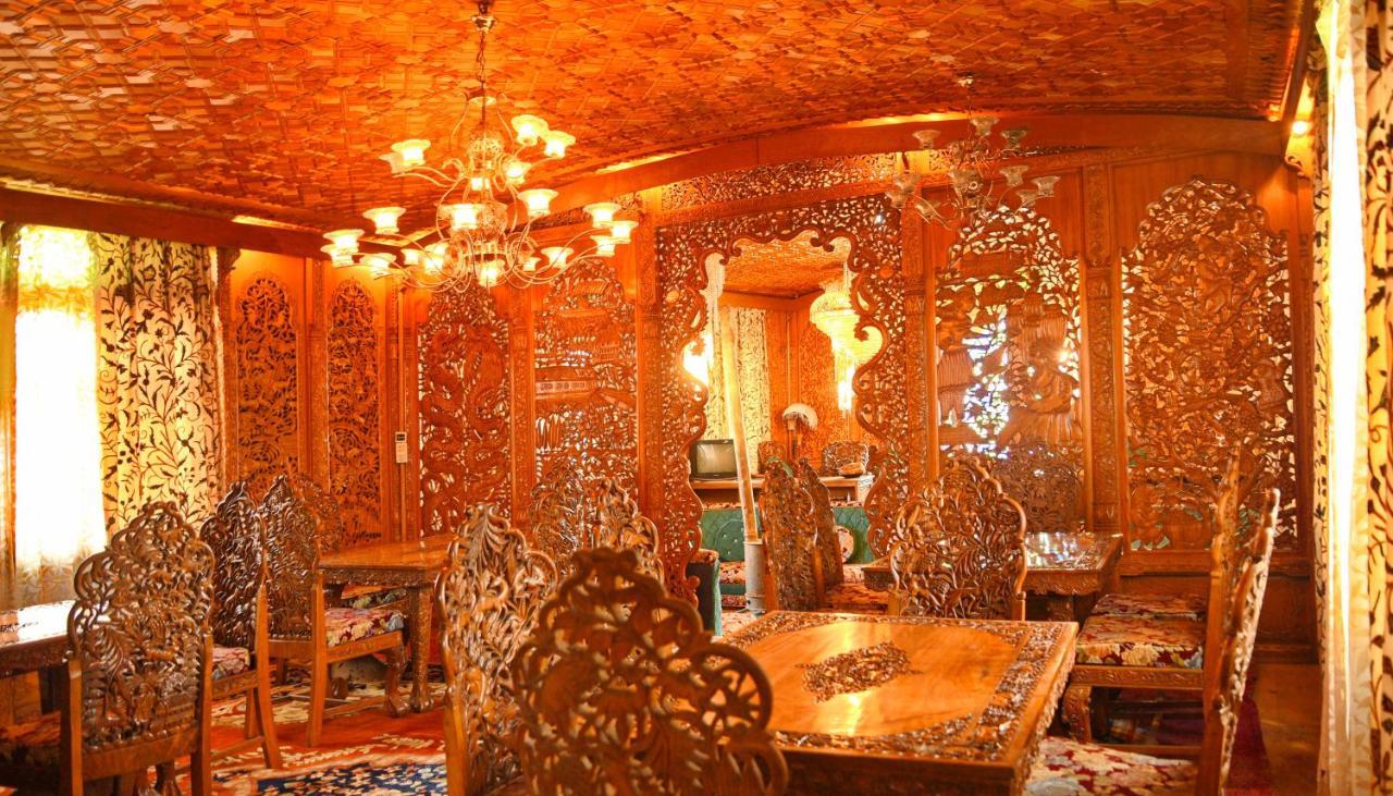 De Laila House Boat By Sterling Hotel Srinagar  Exterior photo